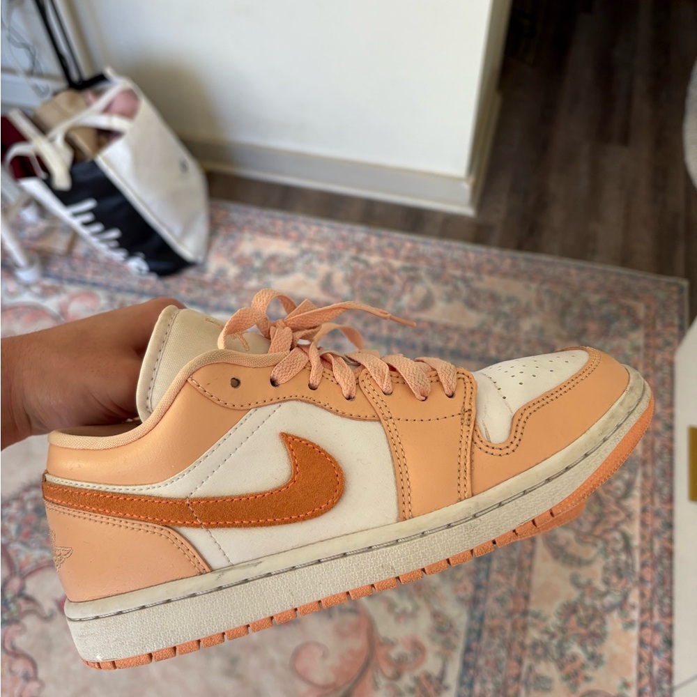 Nike Peach and Cream Low-Top Sneakers